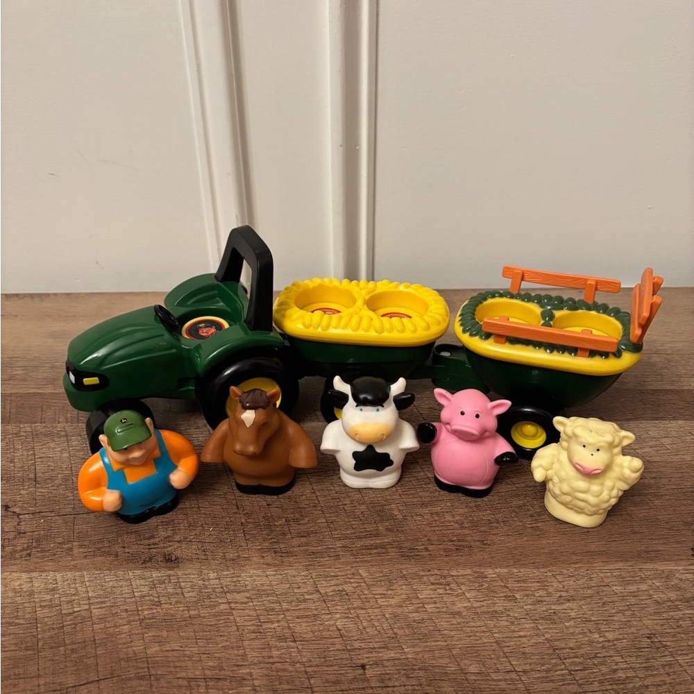 ERTL John Deere Animal Sounds Hayride Set Toy Tractor Wagon Farmer Farm Animals